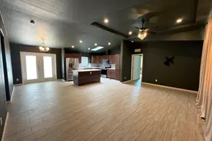 6527 E Galahad Ln, Hereford, AZ 85615 - Photo 3