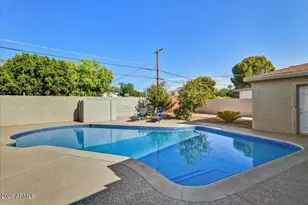 4325 North 19th Pl, Phoenix, AZ 85016 - Photo 17