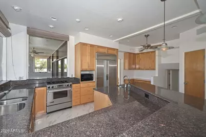 560 E Campina Drive, Litchfield Park, AZ 85340 - Photo 9
