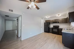 6565 N 19th Ave, Phoenix, AZ 85015 - Photo 11