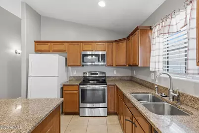 21686 W Hess Avenue, Buckeye, AZ 85326 - Photo 15
