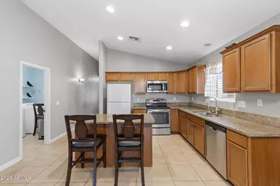 21686 W Hess Avenue, Buckeye, AZ 85326 - Photo 13