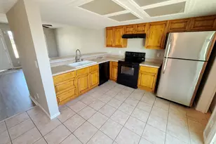 19601 N 7th St, Phoenix, AZ 85024 - Photo 9
