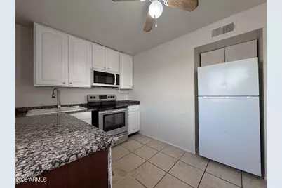 641 N 30th Street #2, Phoenix, AZ 85008 - Photo 7