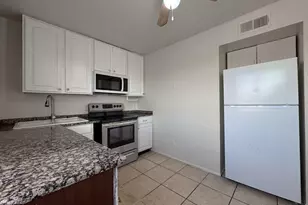 641 N 30th St, Phoenix, AZ 85008 - Photo 7