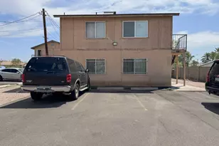641 N 30th St, Phoenix, AZ 85008 - Photo 3