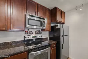 14145 N 92nd St, Scottsdale, AZ 85260 - Photo 9