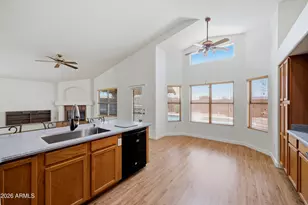 10145 W Potter Dr, Peoria, AZ 85382 - Photo 11
