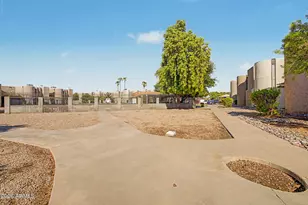 743 E Pepper Dr, Casa Grande, AZ 85122 - Photo 35
