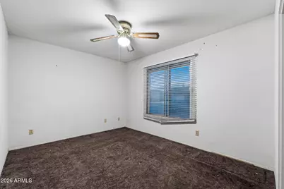 573 E Linda Avenue, Apache Junction, AZ 85119 - Photo 9