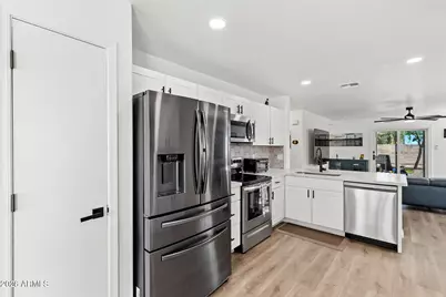 21391 N Keystone Drive, Maricopa, AZ 85138 - Photo 19