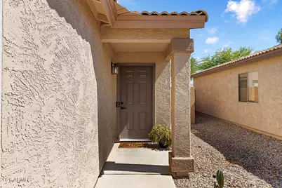 21391 N Keystone Drive, Maricopa, AZ 85138 - Photo 9