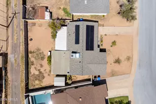 2402 N 36th Pl, Phoenix, AZ 85008 - Photo 25
