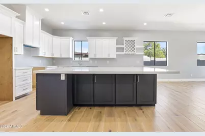 415 S Robert Road S, Tempe, AZ 85281 - Photo 21