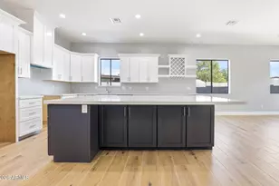 415 S Robert Road S, Tempe, AZ 85281 - Photo 21
