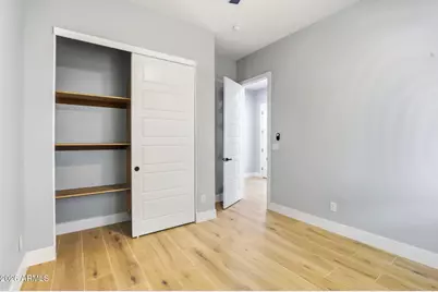 415 S Robert Road S, Tempe, AZ 85281 - Photo 11