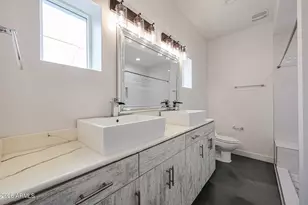 7526 E Coolidge St, Scottsdale, AZ 85251 - Photo 31