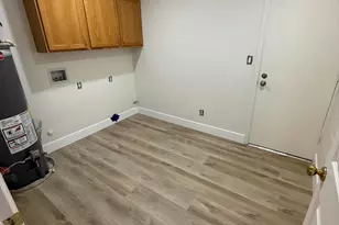 815 E Cavalier Dr, Phoenix, AZ 85014 - Photo 11