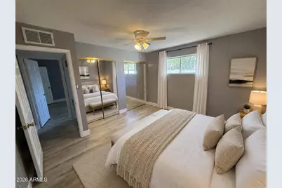 815 E Cavalier Drive, Phoenix, AZ 85014 - Photo 17