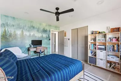 3901 E Weldon Avenue, Phoenix, AZ 85018 - Photo 15