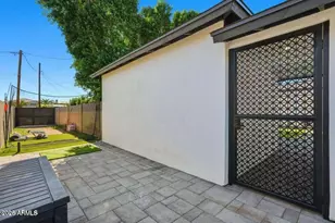 3901 E Weldon Ave, Phoenix, AZ 85018 - Photo 25