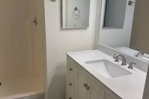 5236 W Peoria Ave, Glendale, AZ 85302 - Photo 11