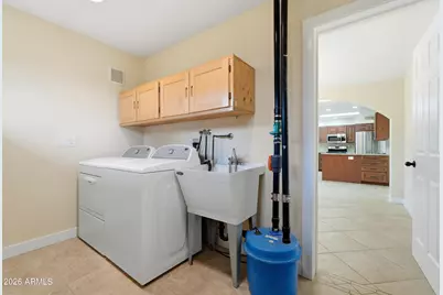 10226 W Palmer Drive, Sun City, AZ 85351 - Photo 27