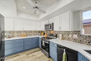 25861 S New Town Dr, Sun Lakes, AZ 85248 - Photo 9