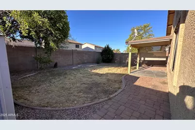 16228 W Custer Lane, Surprise, AZ 85379 - Photo 31