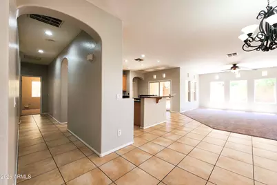 10625 W Salter Drive, Peoria, AZ 85382 - Photo 5