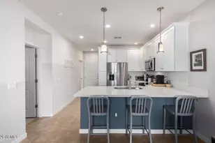 2511 W Queen Creek Rd, Chandler, AZ 85248 - Photo 9