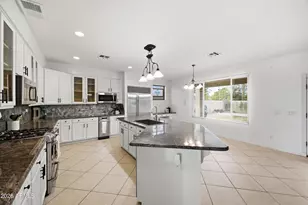 22422 N 80th Ln, Peoria, AZ 85383 - Photo 7