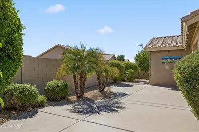 14707 W Monterey Way, Goodyear, AZ 85395 - Photo 27