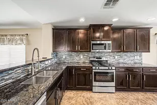 3915 S 186th Ln, Goodyear, AZ 85338 - Photo 3