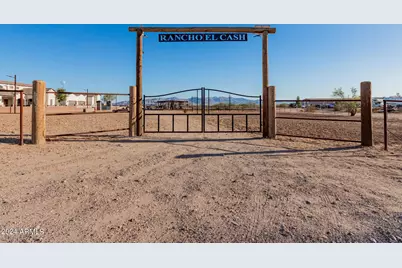 22611 W Patton Road, Wittmann, AZ 85361 - Photo 39