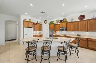 2724 E Bridgeport Pkwy, Gilbert, AZ 85295 - Photo 13