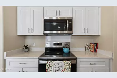 1404 Skyline Avenue, Sierra Vista, AZ 85635 - Photo 9