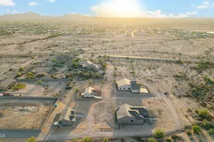 19403 W Rustler Rd, Buckeye, AZ 85326 - Photo 37