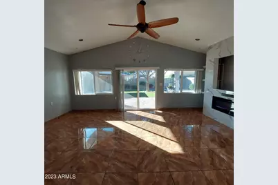1636 N 64th Drive, Phoenix, AZ 85035 - Photo 19