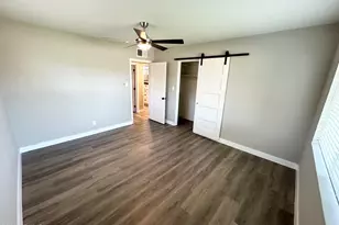 2220 E Heatherbrae Dr, Phoenix, AZ 85016 - Photo 11