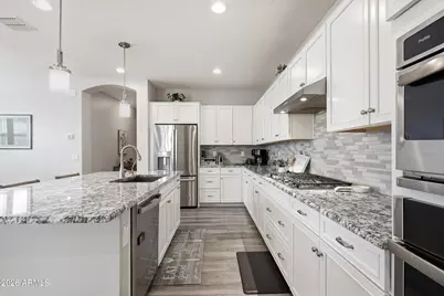 2923 W Canada De Oro Road, San Tan Valley, AZ 85144 - Photo 9