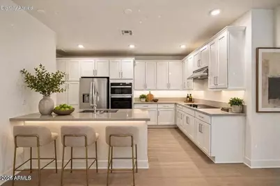 2121 W Sonoran Desert Drive #123, Phoenix, AZ 85085 - Photo 1