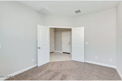13634 W Briles Road, Peoria, AZ 85383 - Photo 23