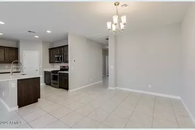 13634 W Briles Road, Peoria, AZ 85383 - Photo 9