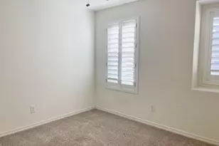 4737 E Betty Elyse Ln, Phoenix, AZ 85032 - Photo 17