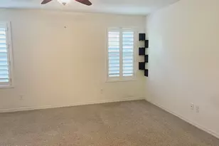4737 E Betty Elyse Ln, Phoenix, AZ 85032 - Photo 13