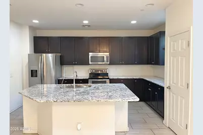 4737 E Betty Elyse Lane, Phoenix, AZ 85032 - Photo 3