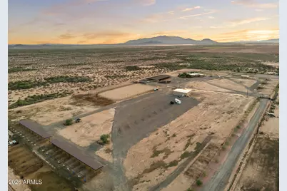 46629 W Luray Road, Wickenburg, AZ 85390 - Photo 29