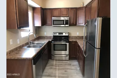 2838 E Tracy Lane #Unit 2, Phoenix, AZ 85032 - Photo 3