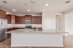 1130 W Danish Red Trail, San Tan Valley, AZ 85143 - Photo 9